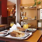 Western Centre Gare 3*