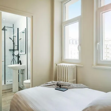 Отель Western Centre Gare Мец