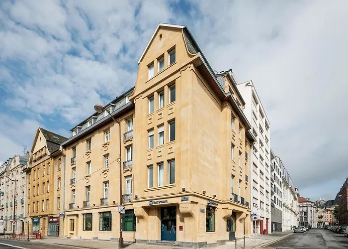 Western Centre Gare 3*