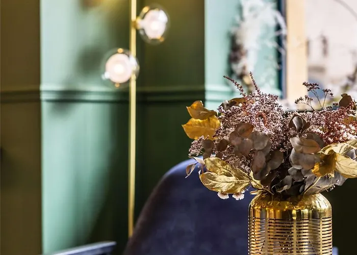 Отель Western Centre Gare