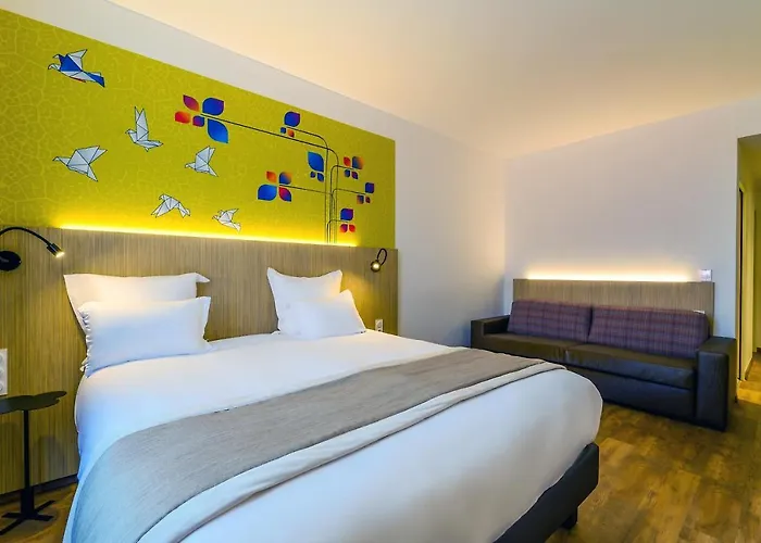 Western Centre Gare Hotel 3*