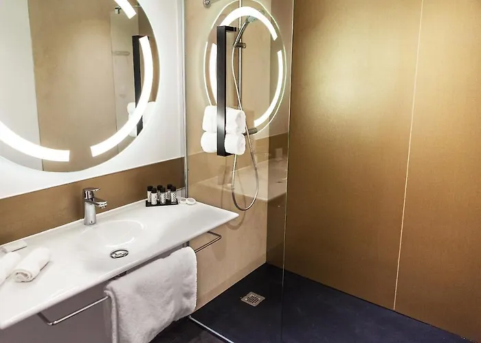 Western Centre Gare Hotel