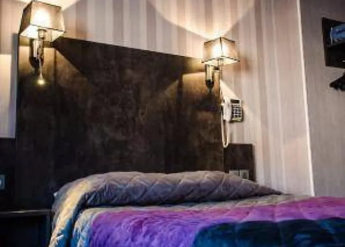 Western Centre Gare 3*